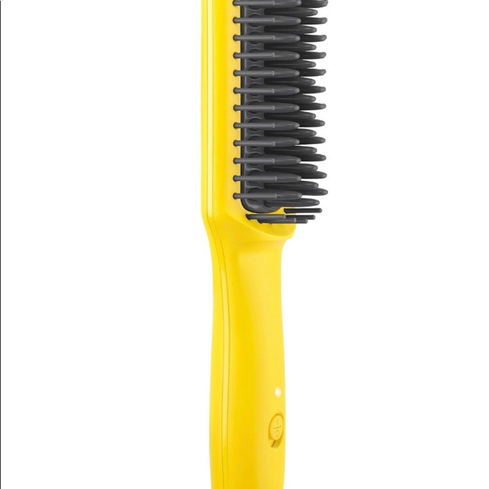 Drybar The Baby Brush Crush